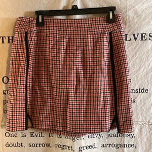 Adorable size 8 plaid skirt